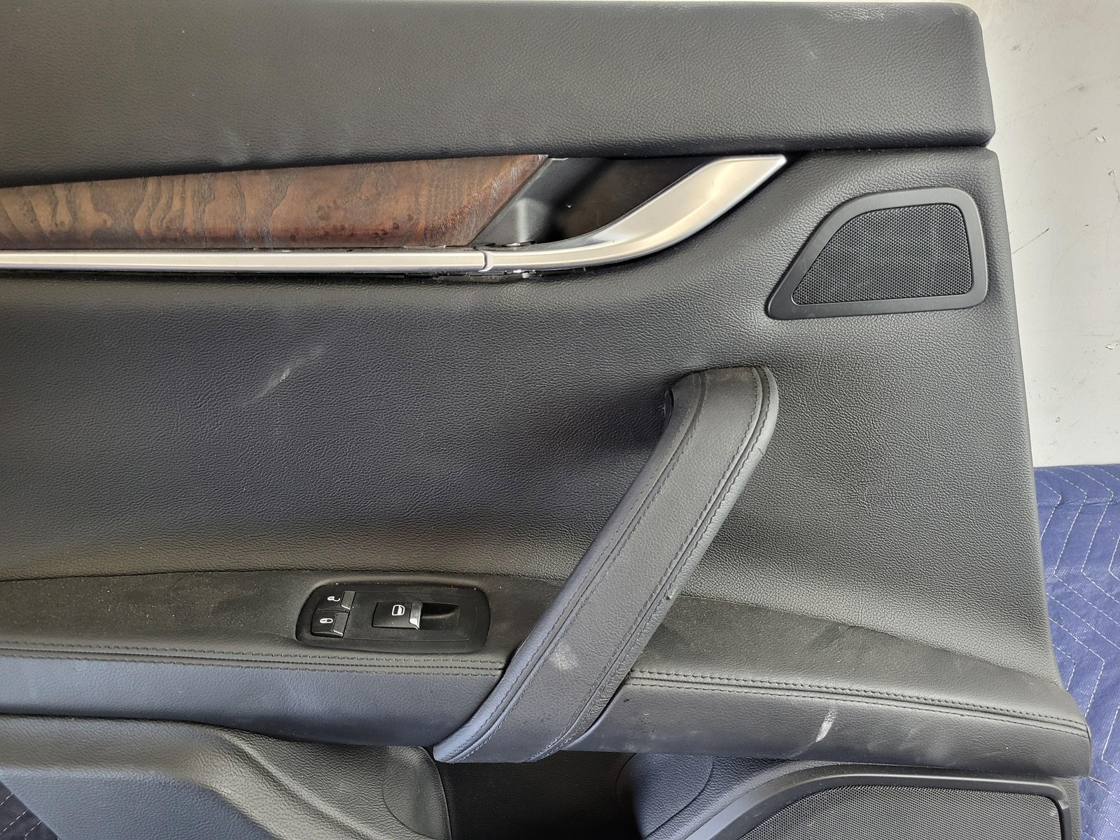 Used Oem Maserati Left Driver Rear Door Trim Panel for 2014-2017 Ghibli