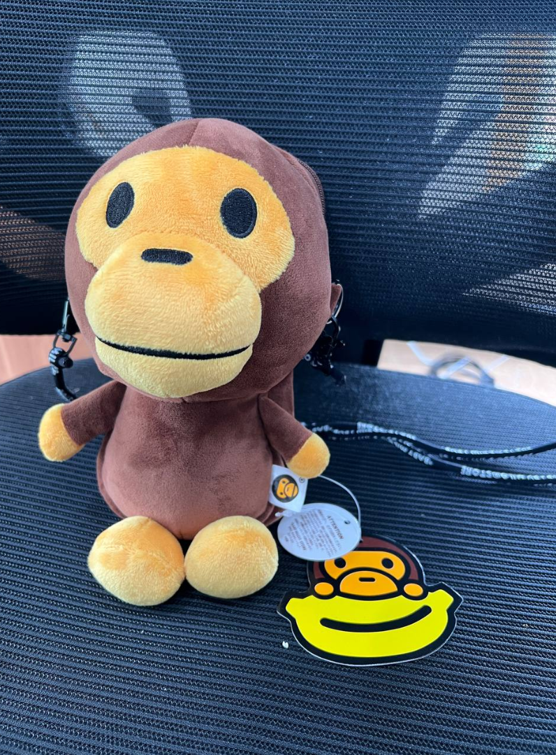 バッグ BAPE MILO PLUSH DOLL SHOULDER BAG BAPE BABY MILO PLUSH DOLL shoulder bag A Bathing Ape | eBay