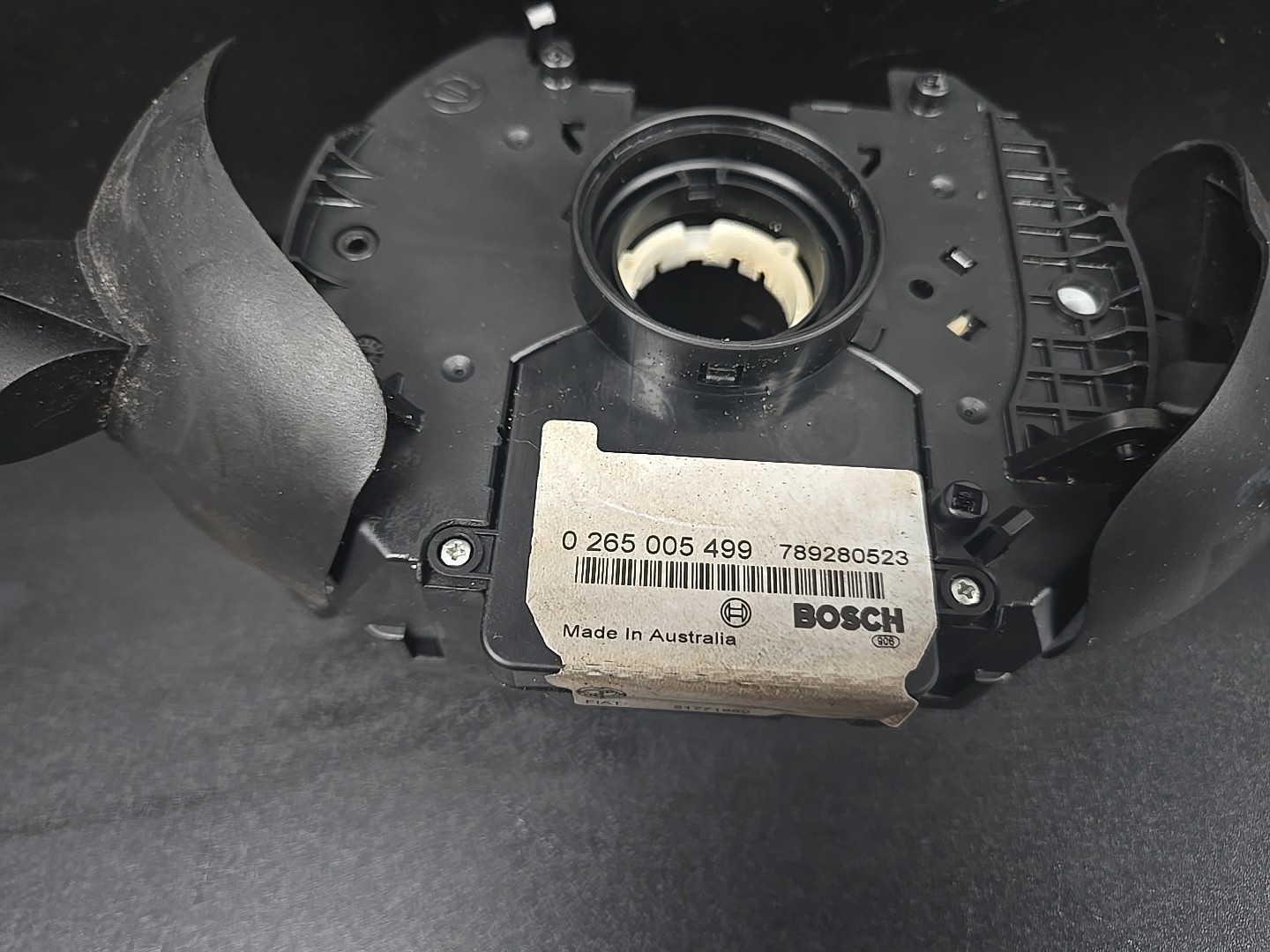 03-19 Maserati GranTurismo GranCabrio M145 Steering Column Switch 259913 OEM 36k