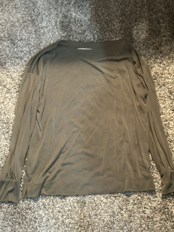 Women’s Ann Taylor Loft Top Size Large 