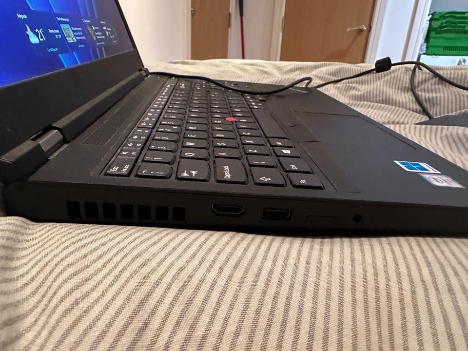 Lenovo ThinkPad P15 · i7-10850H · 64GB · 5TB, photo 4 of 5