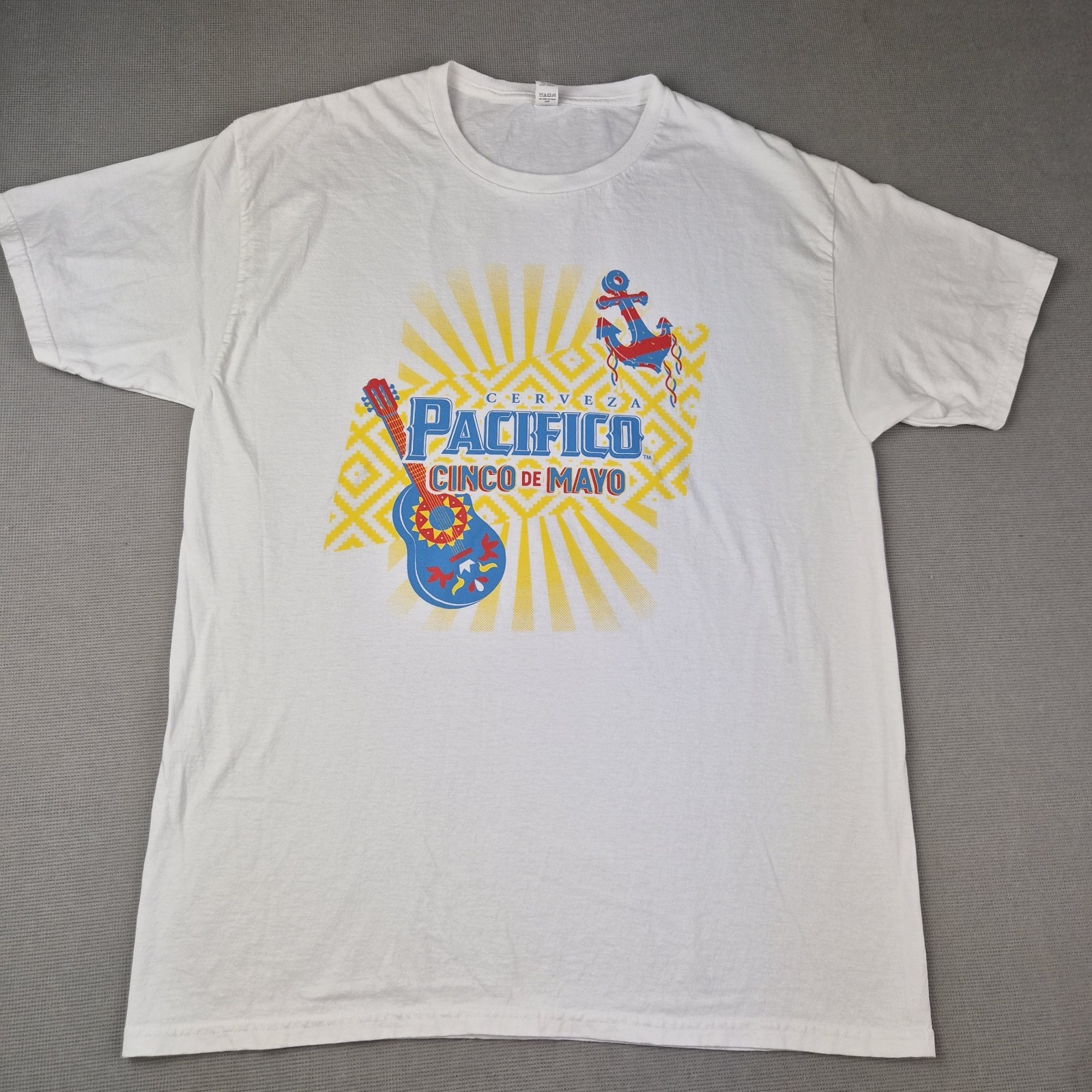 Camiseta Cerveza Pacífico Para Hombre Talla Grande Blanca Cinco de Mayo Cerveza Mexicana