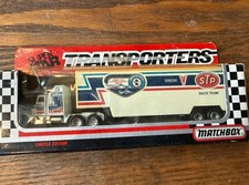 Matchbox Super Star Transporters Collectible Diecast Richard Petty STP NASCAR