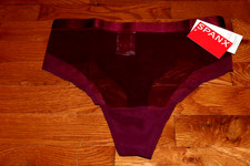 BNWT SPANX Supersmooth SheerSense Thong MSRP 38