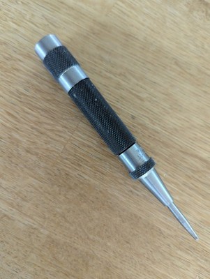 Starrett 18A Automatischer Zentrierstanze mit verstellbarem Hub