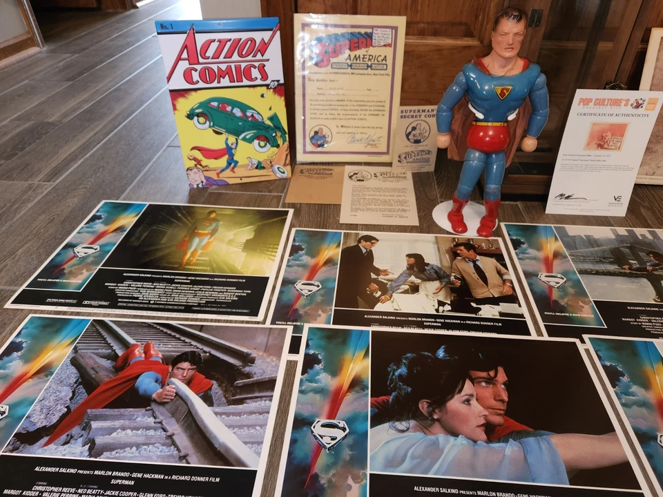 EXTREMELY RARE 1940 Superman Wood and Composition Jointed Doll by Ideal + EXTRAS - Image 4 of 4