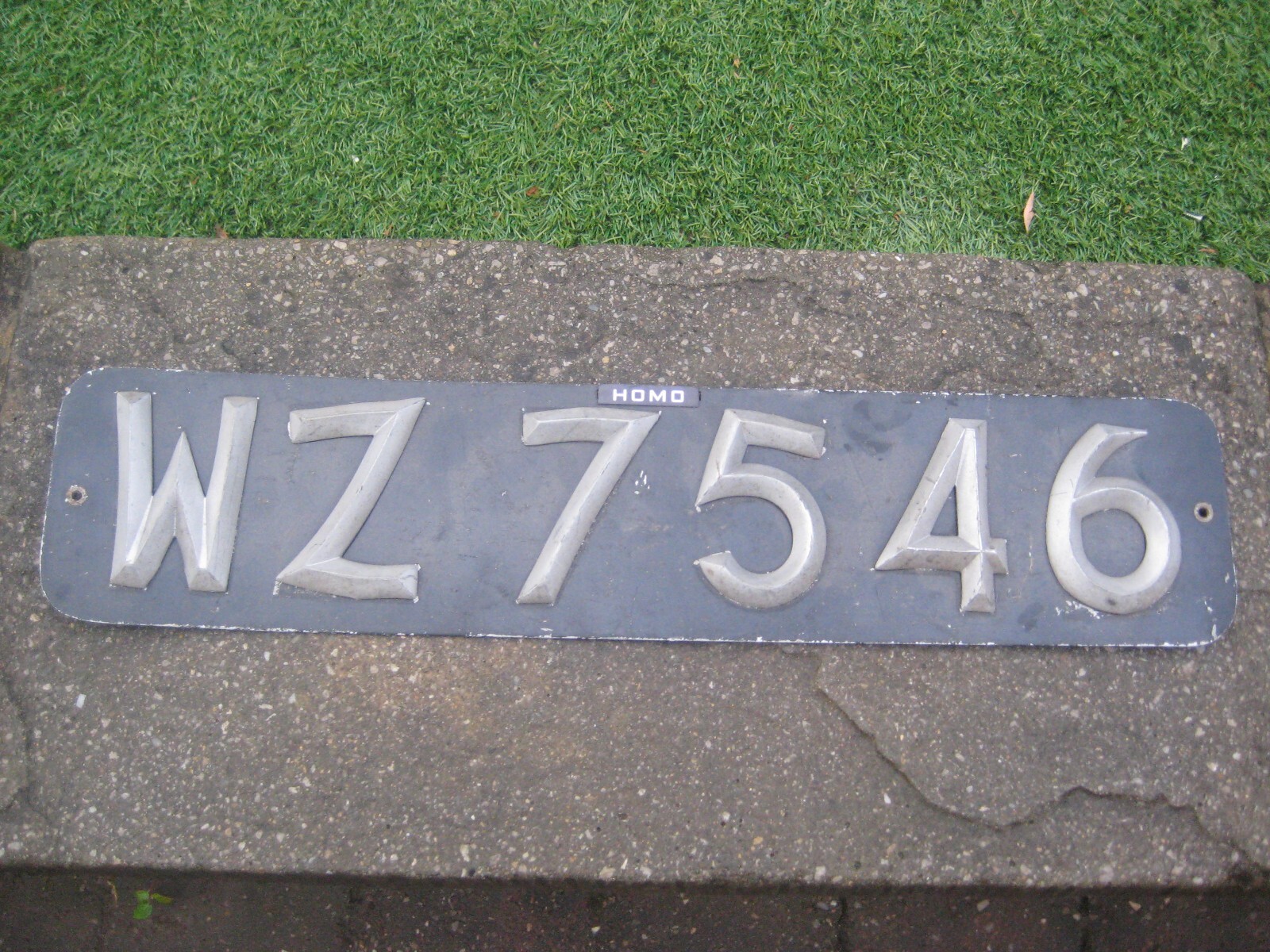NORTHERN IRELAND BELFAST VINTAGE 1950s # WZ 7546 RARE LICENCE PLATE