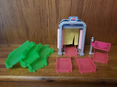 Barbie on the Go Carwash Playset Replacement Parts Pieces Mattel