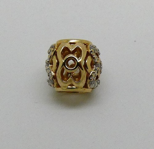 MICHAEL HILL MHJ 10CT YELLOW GOLD & STERLING SILVER DIAMOND EUROPEAN STYLE CHARM - Picture 3 of 11