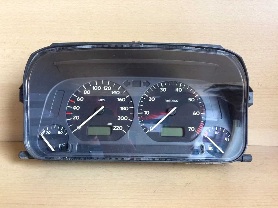 VW Polo 6N Tachometer/Kombiinstrument 6N0919860 Index 11 - Bild 1 von 4