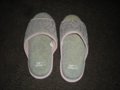DF by Dearfoams Women's Cloud Step Slide Slippers in Chalk Pink, L (9-10)