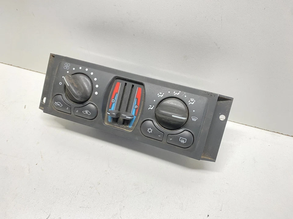2004-2005 CHEVROLET IMPAL AC НАГРЕВАТЕЛЬ ТЕМПЕРАТУРЫ КЛИМАТ-КОНТРОЛЬ OEM, 15217881 - Изображение 3 из 4