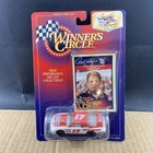Winner’s Circle Darrell Waltrip #17 1985 Championship Monte-Carlo, 1:64