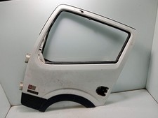 Porte avant et accessoires Nissan CABSTAR