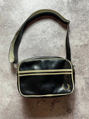 Vintage Fred Perry PVC Shoulder Bag Black Cream Retro Mod Carryon Bag