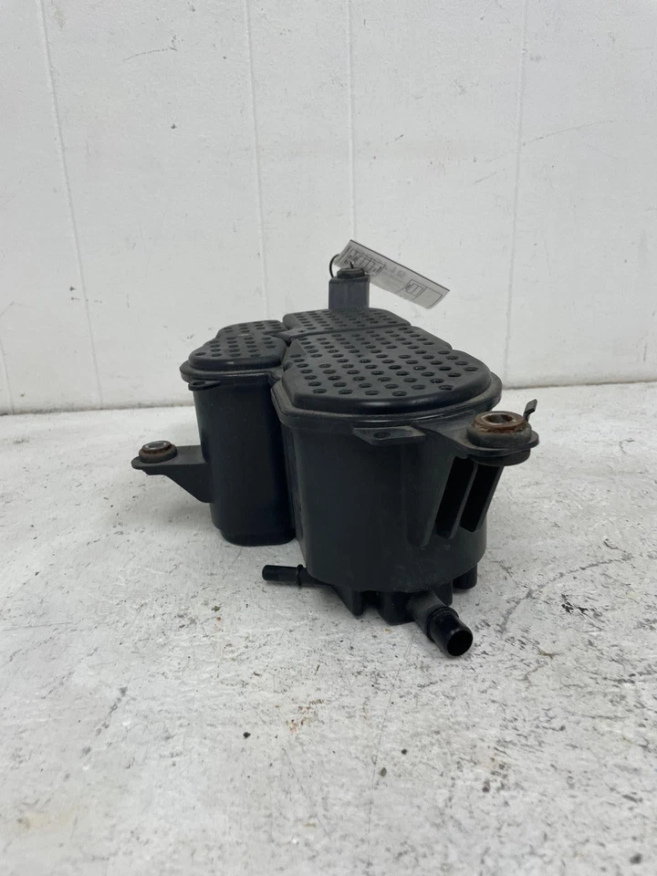 2015-2023 PORSCHE MACAN FUEL VAPOR EVAPORATOR CHARCOAL CANISTER OEM - Image 2 of 4