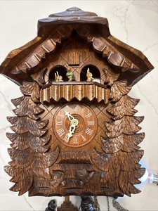Germany Swiss Musical Movement "Der frohliche Wanderer Edelweiss Cuckoo Clock!!