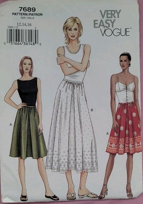 2003 Very Easy Vogue 7689 Skirt And Slip Sewing Pattern Size 12-16 FF UC