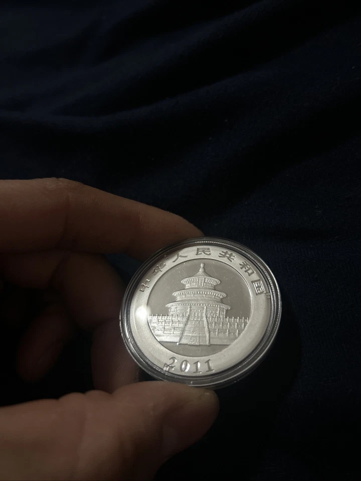 Panda de plata fina China 2011 1 oz .999 Foto 3 de 4