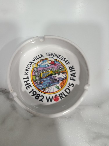 Vintage 1982 Worlds Fair Ashtray Knoxville Tennessee - Picture 2 of 3