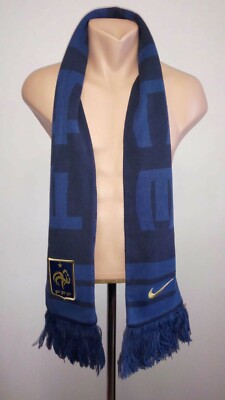 nike football scarf