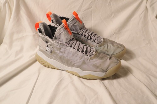 Size 13 - Pre-Owned - Jordan Proto React Wolf Grey - Picture 2 of 11