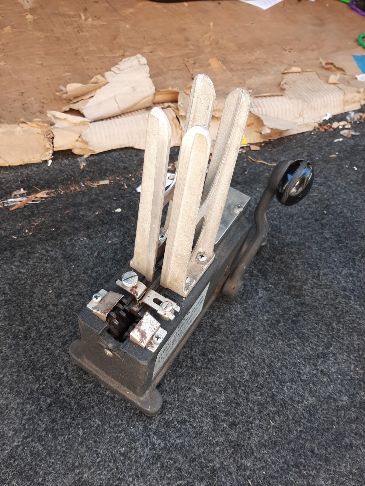 B&K FLORAL STEMMING MACHINE eBay