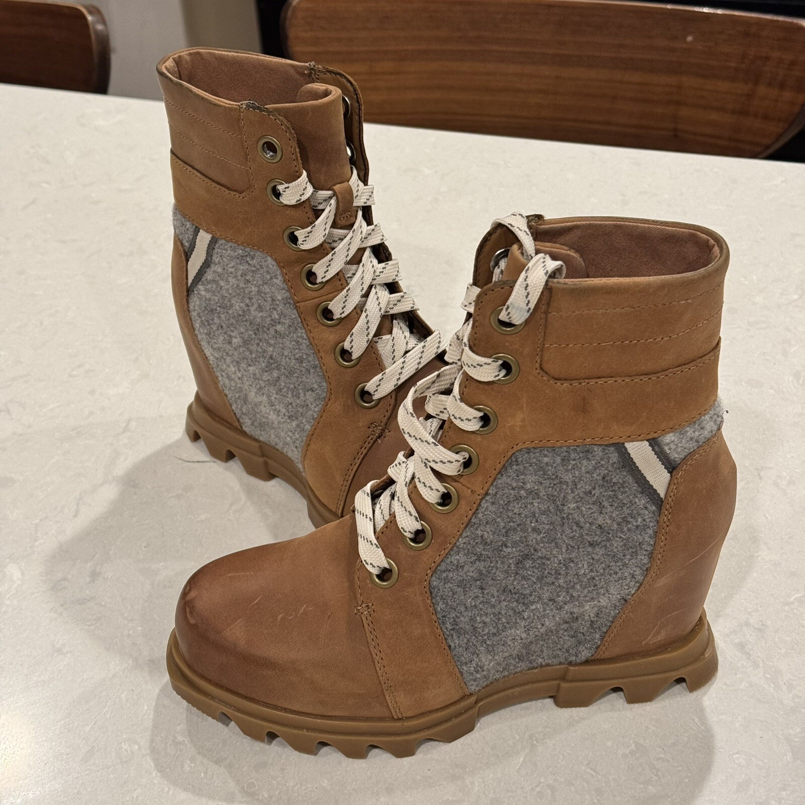 SOREL Womens Size 6 Joan of Arctic Wedge III Lexie Boots Style NL4362-243
