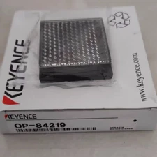 1PC New Keyence OP-84219 Reflector OP84219 In Box Brand new Free Shipping