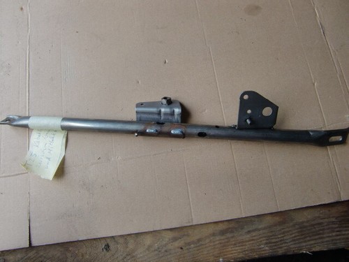 TOYOTA AVENSIS T25 2,0D Bj.04 Kabelhalter zwischen Lenkrad und Mittelkonsole