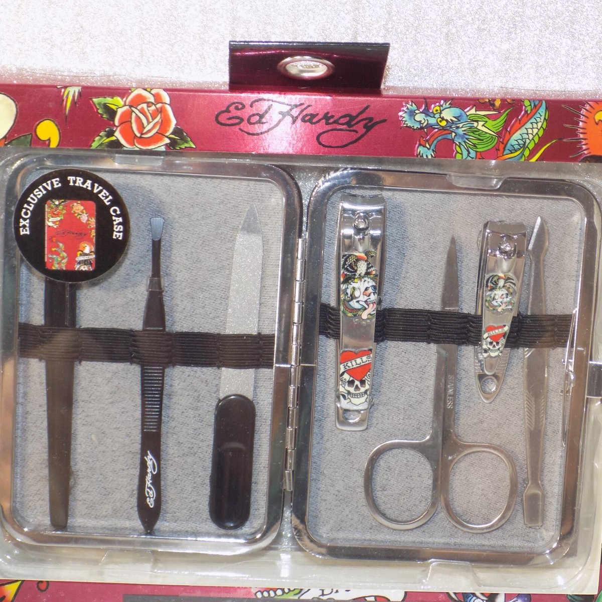 Ed Hardy Men's Essential Travel Kit Exclusive Travel Case 7 Ed Hardy Men's Essential Travel Kit Exclusive Travel Case 7