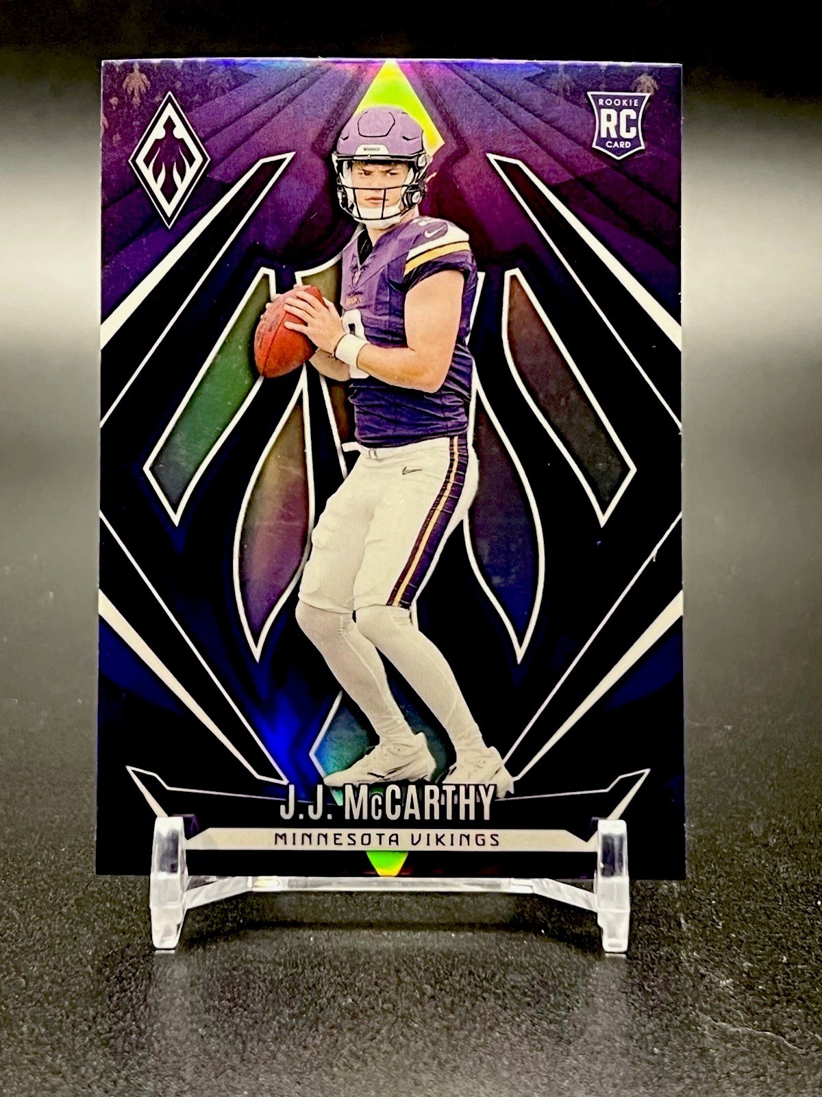 2024 Panini Phoenix - Rookies J.J. McCarthy #185 Purple (RC)