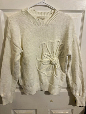Cynthia Rowley White Knit Pullover Sweater Crew Neck 3D Flower Womens S