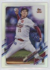2021 Topps Chrome NPB Nippon Professional Baseball Refractor Takayuki Kishi n0c
