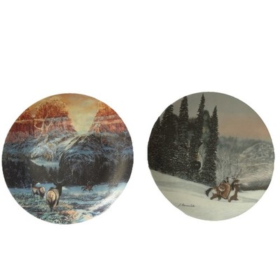Lot of 2 The Faces of Nature Plates Wolf Ridge & Wintering with the Wapiti