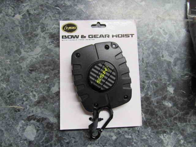 HSS Bow and Gear Hoist, Hunting Gear Tree Stand Hoist