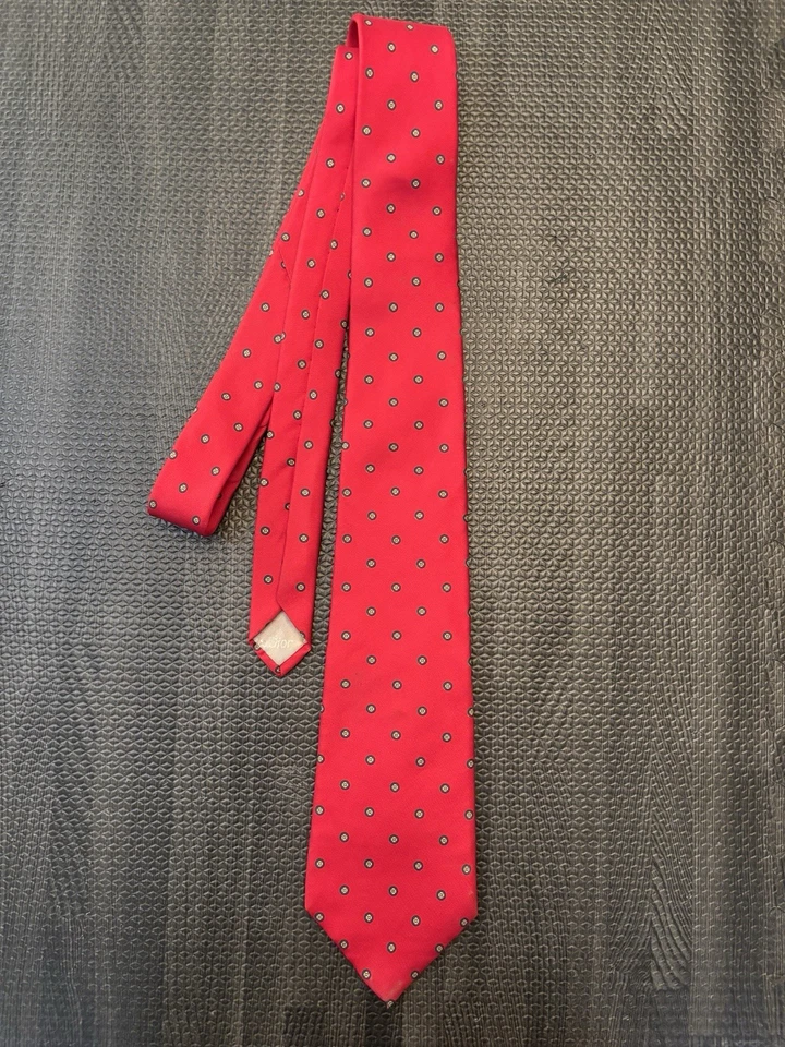 Corbata Christian Dior Hombre Roja Vintage Diseñador Medallón Geométrico 100% Seda Foto 3 de 4