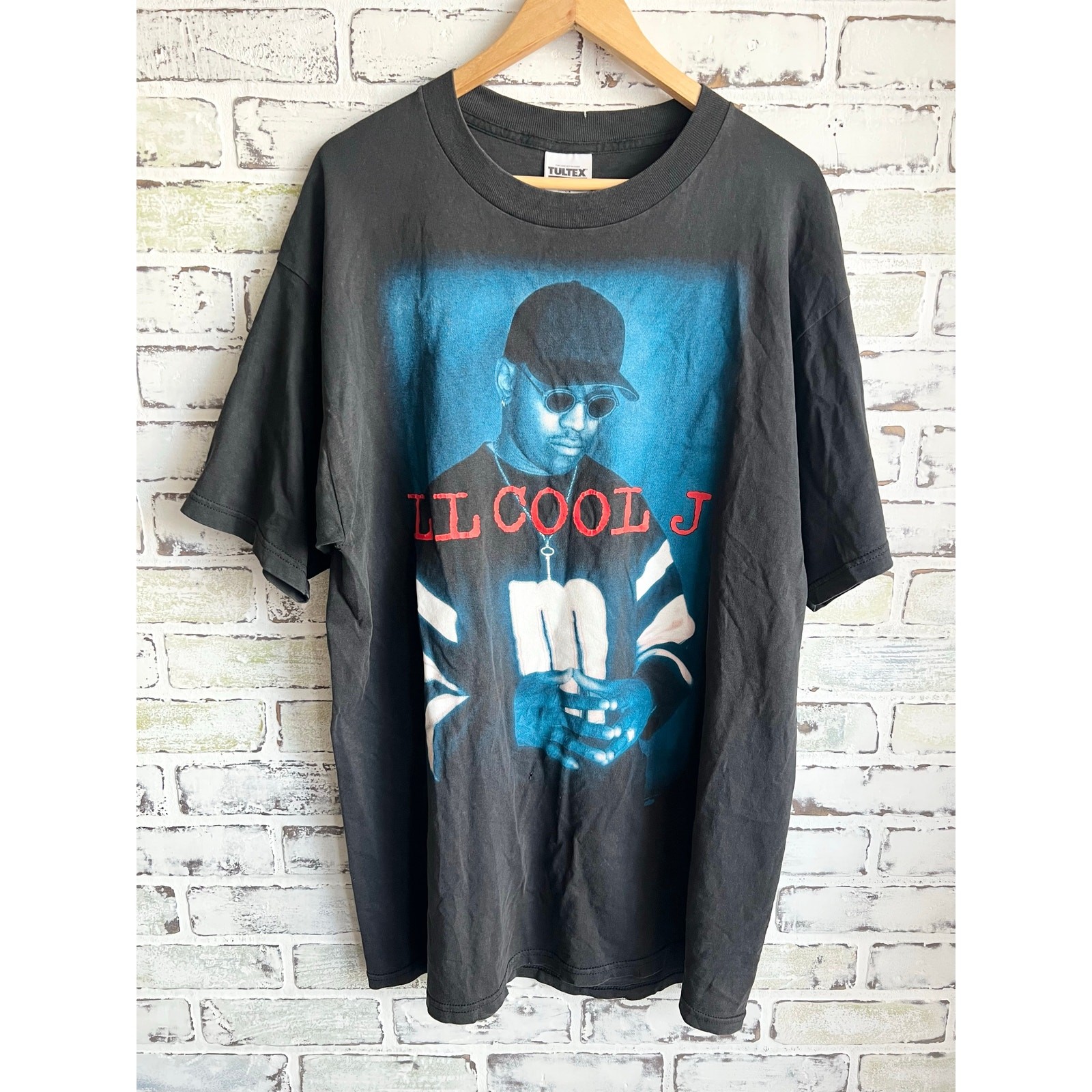 Rare Vintage LL Cool J Rap Tee Shirt Single Size XL 24x31 DRY ROT