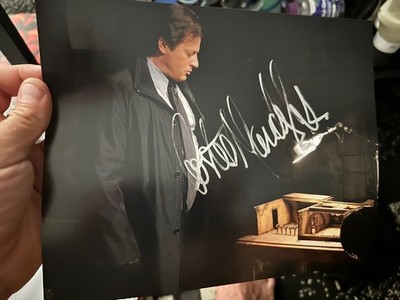 Costas Mandylor signed 10x8 Autogramm Foto - SAW - Horror - Jigsaw Hoffman COA