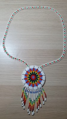 Handgefertigte Perlenkette - einzigartige Handarbeit - buntes Muster