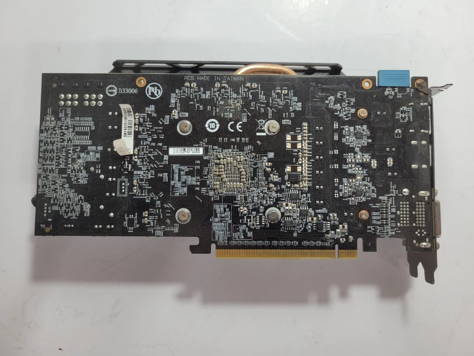 Gigabyte WindForce R9 270 2GB Desktop Graphics Card #0235 - Image 2 of 4