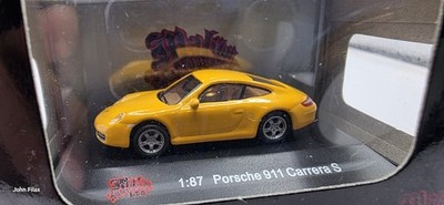 PORSCH 911 CARRERA S yellow new 1/87 by Malibu international 