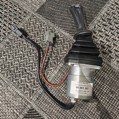 cat caterpillar control handle joystick Bosch rexroth 4THE S5E right side