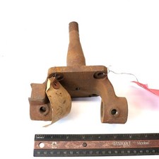 1954 Darrin 1951-54 Henry J Nos Steering Knuckle Spindle Right Kf209921