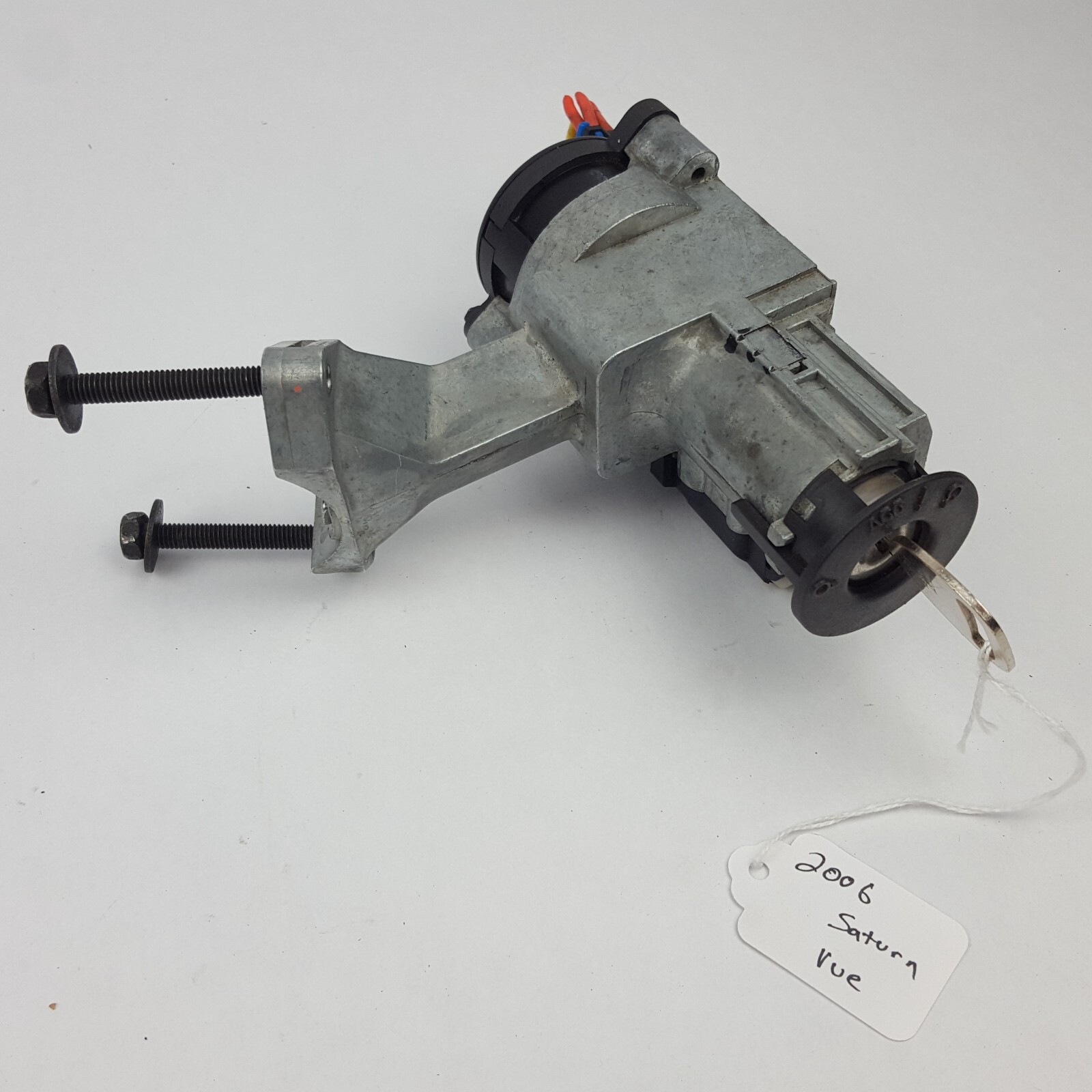 20022007 Saturn Vue Ignition Lock Cylinder Switch Assembly w/key 2003
