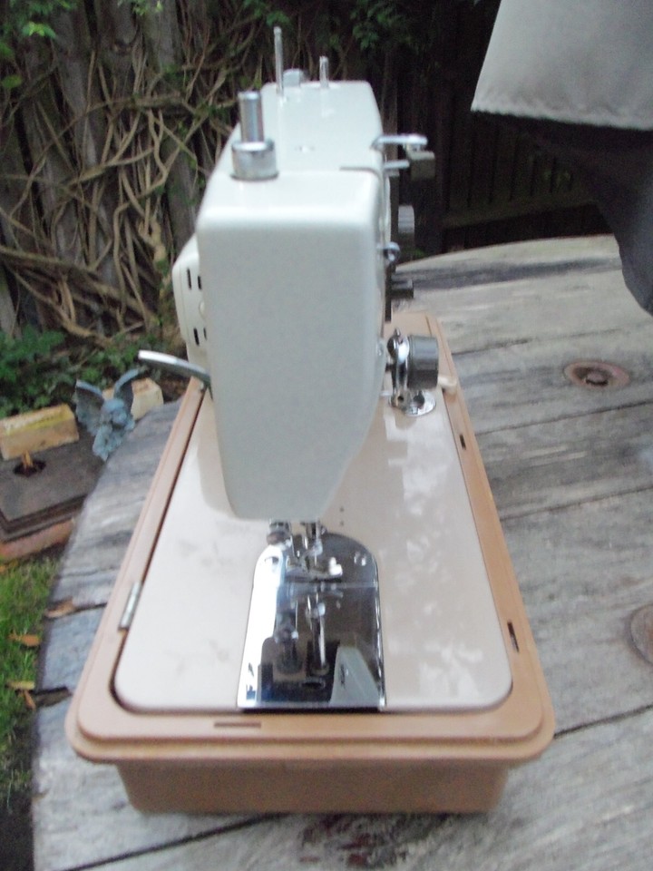 New Home by Janome Electric Sewing Machine Model 535 Heavy Duty