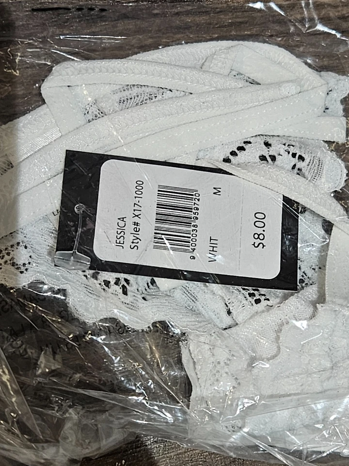 Nuevo con etiquetas Frederick's Of Hollywood enorme tanga y otras bragas lote de 18 talla M Foto 4 de 4