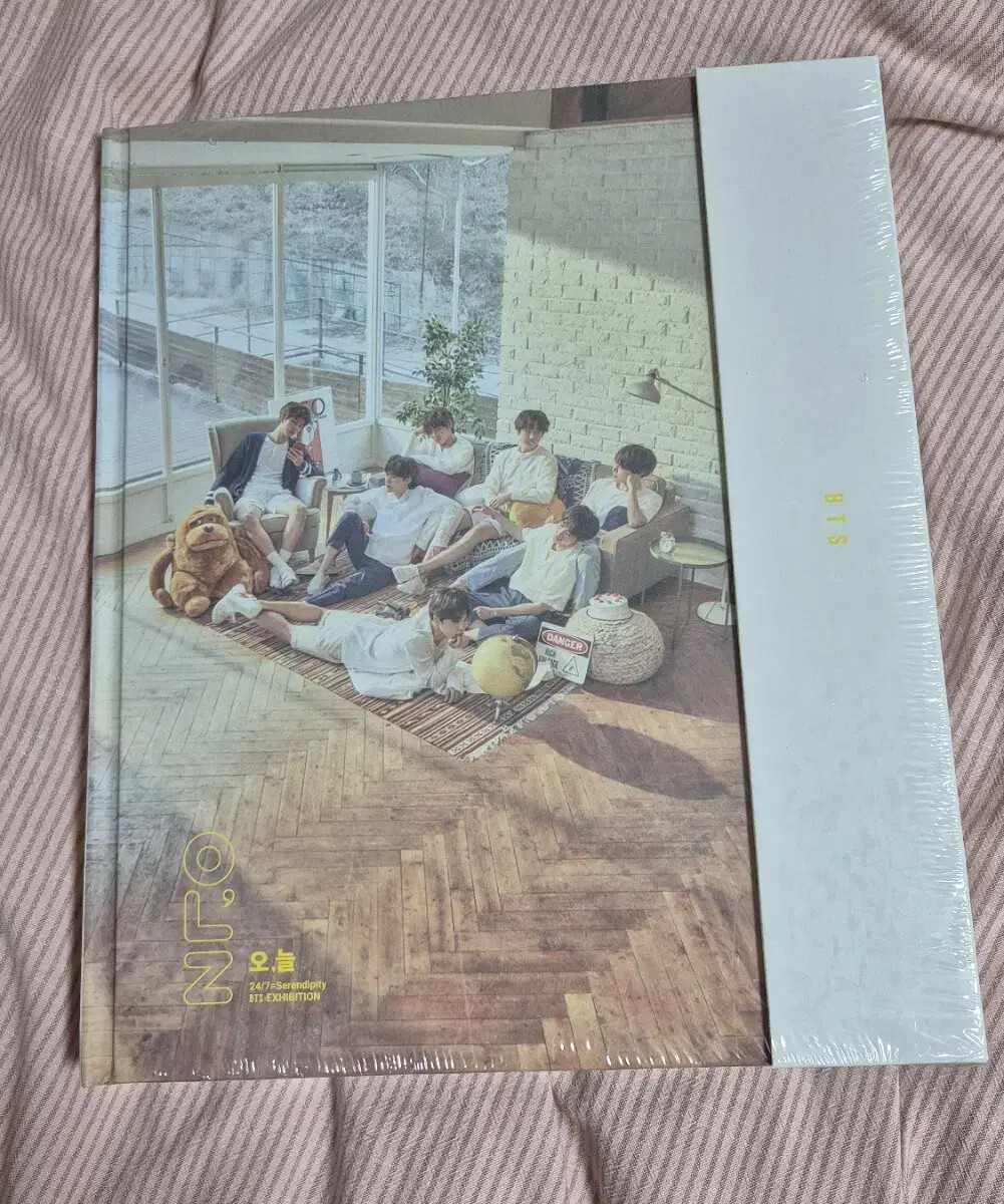 【新品未開封】BTS 오늘 オヌル 写真集 오늘 Unopened BTS BTS Exhibition Catalogue (Photobook) | eBay