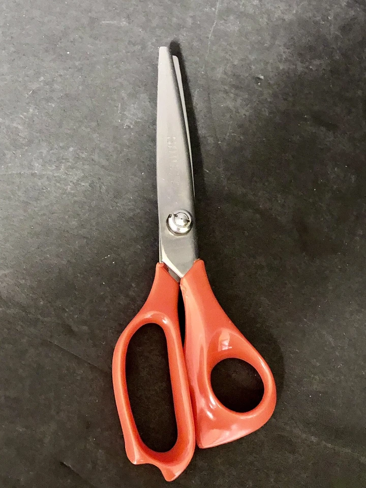 SINGER 8.5” Pinking Shears Scissors Zig Zag Stainless Steel RED Bakelite Handle - Image 2 of 4