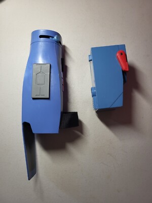 yugioh wrist card dealer Yu Gi Oh Duel Disk, 25 Anniversary Edition Collectible Merchandise : Video Games Yugioh 5DS Yusei's Wrist Dealer